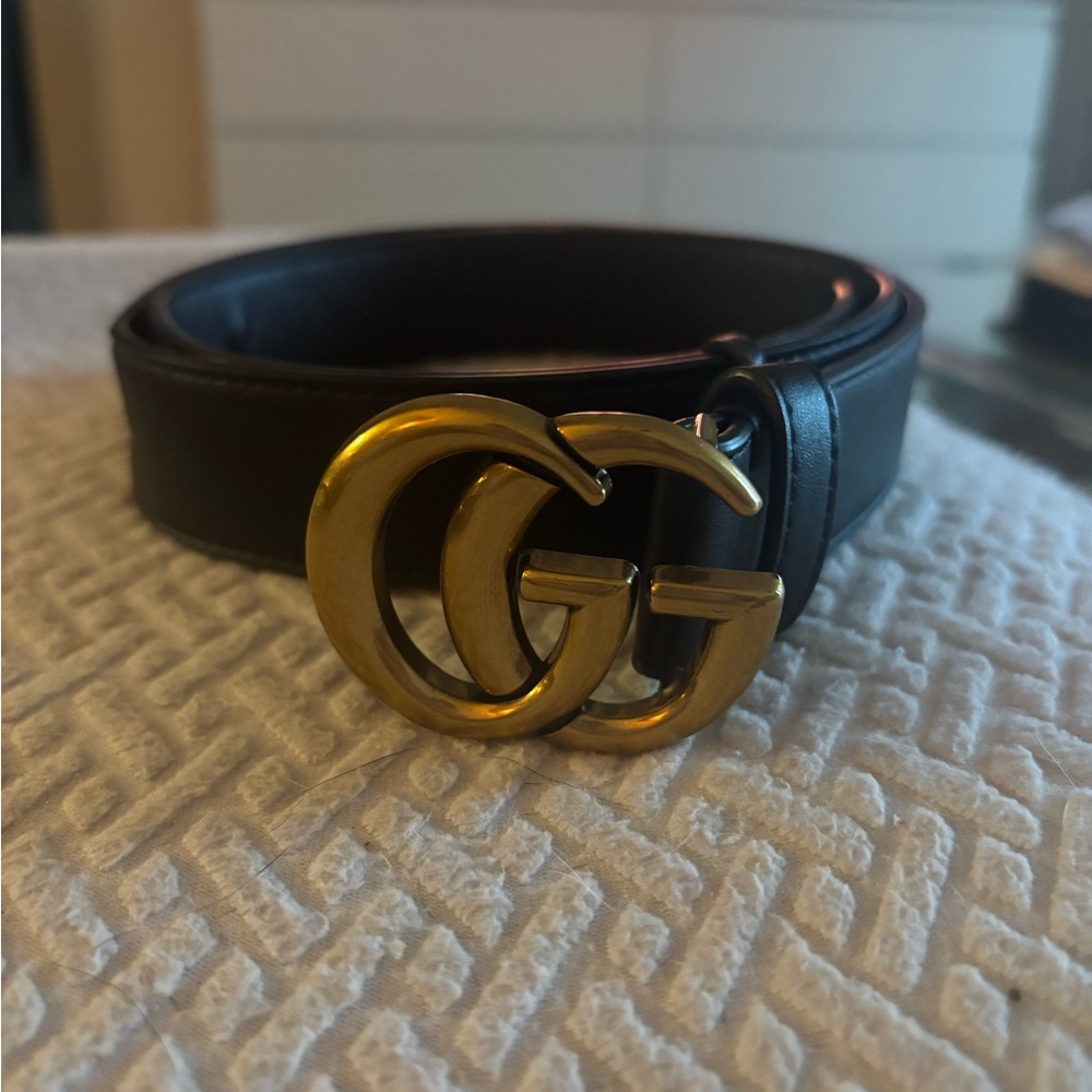 Gucci Black Leather Belt with Gold Buckle